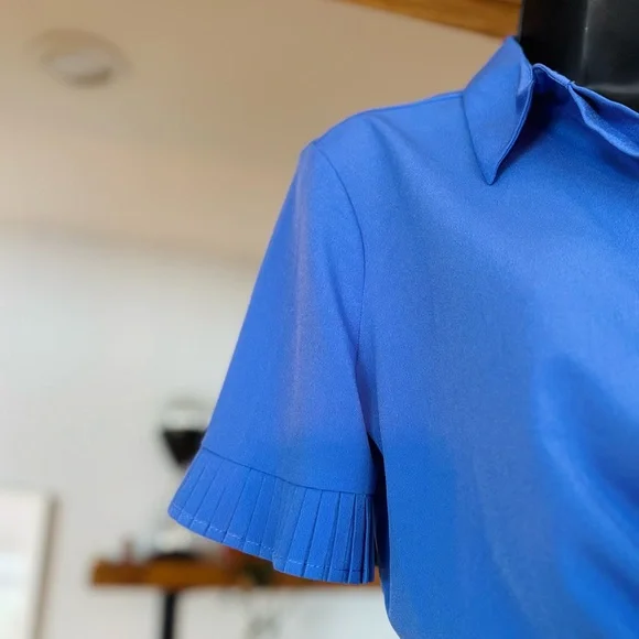 French Connection Blue Short-Sleeve Shirt – Like New, Size Small - Picture 8 of 8